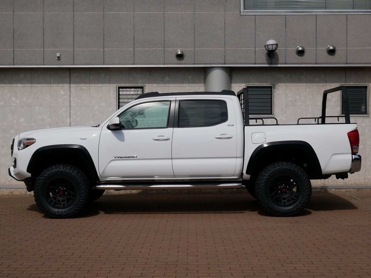 入庫速報📢 人気TRD PRO仕様のタコマが仲間入り🙌｜USトヨタ逆輸入車